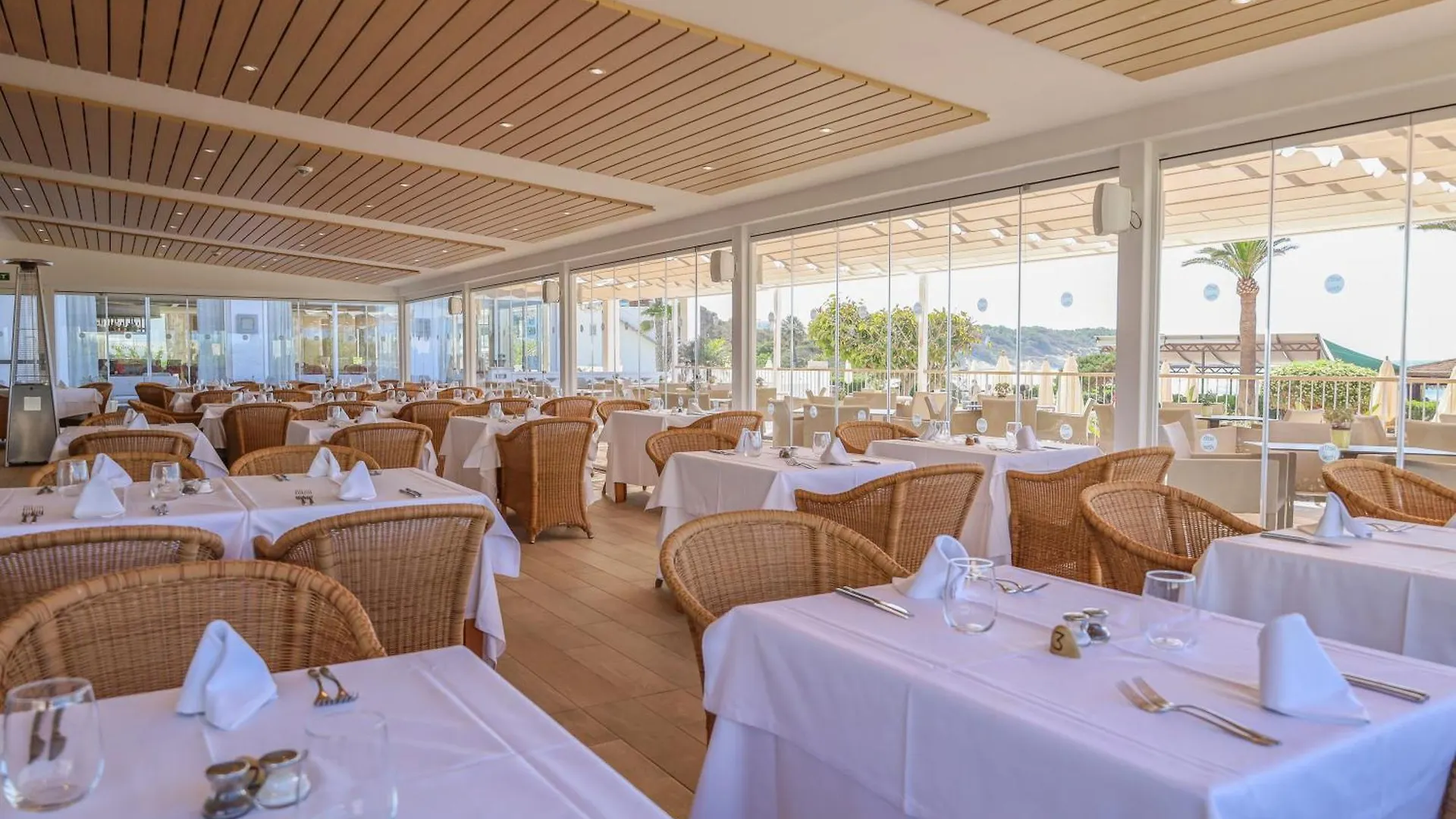 Seth Santo Tomas Hotel 4*,  Spain